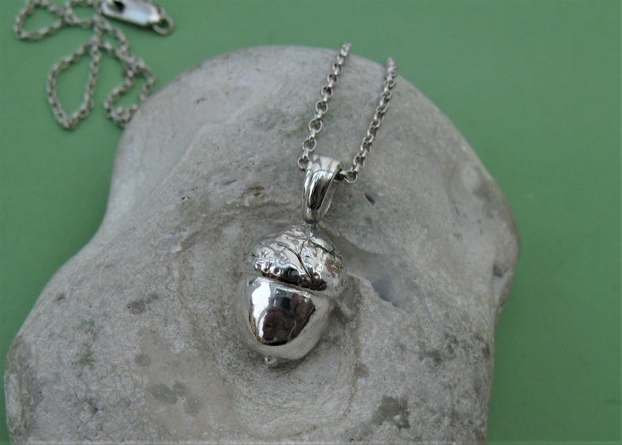 Solid silver acorn necklace