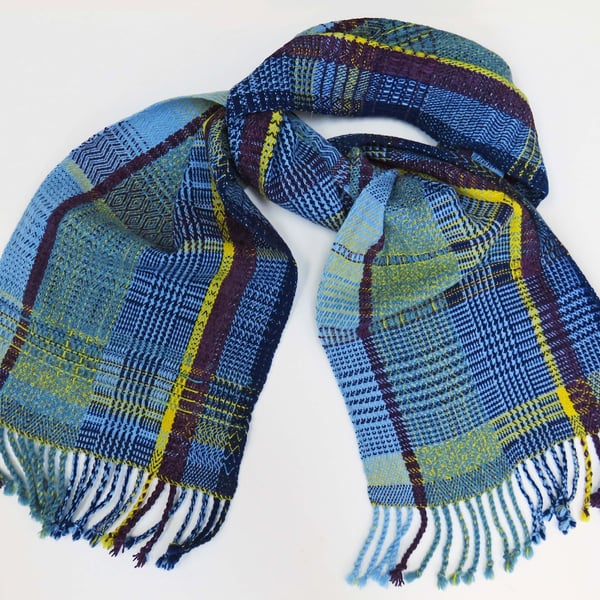 Sold - Unique handwoven scarf