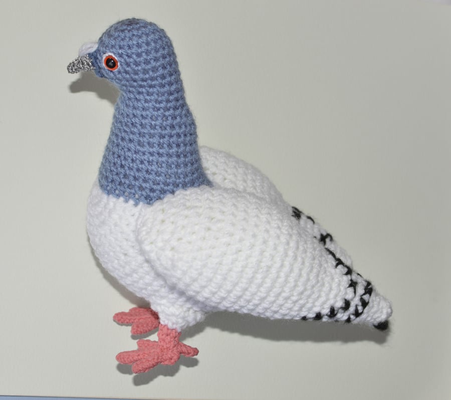 Crochet Pigeon