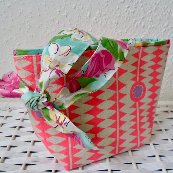 Kids Cotton shopper - with strap tied into a bow 