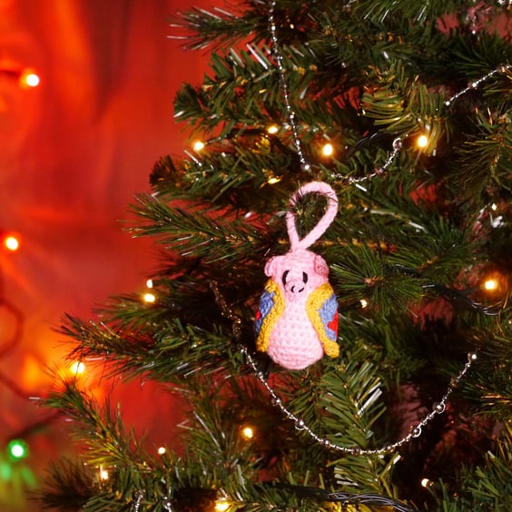 Crochet Pig in Blanket Decoration 