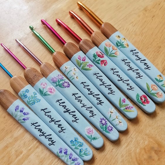 Personalised crochet hook - funky crochet gift - pretty gift for crocheters - pa