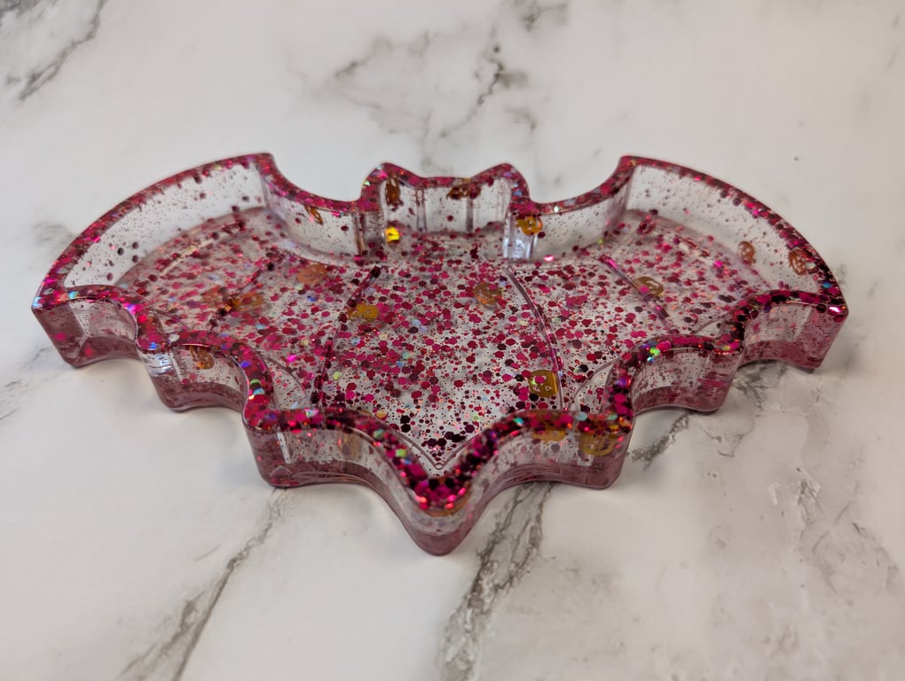 Resin Bat Tray – Pink Glitter with Pumpkin Confetti