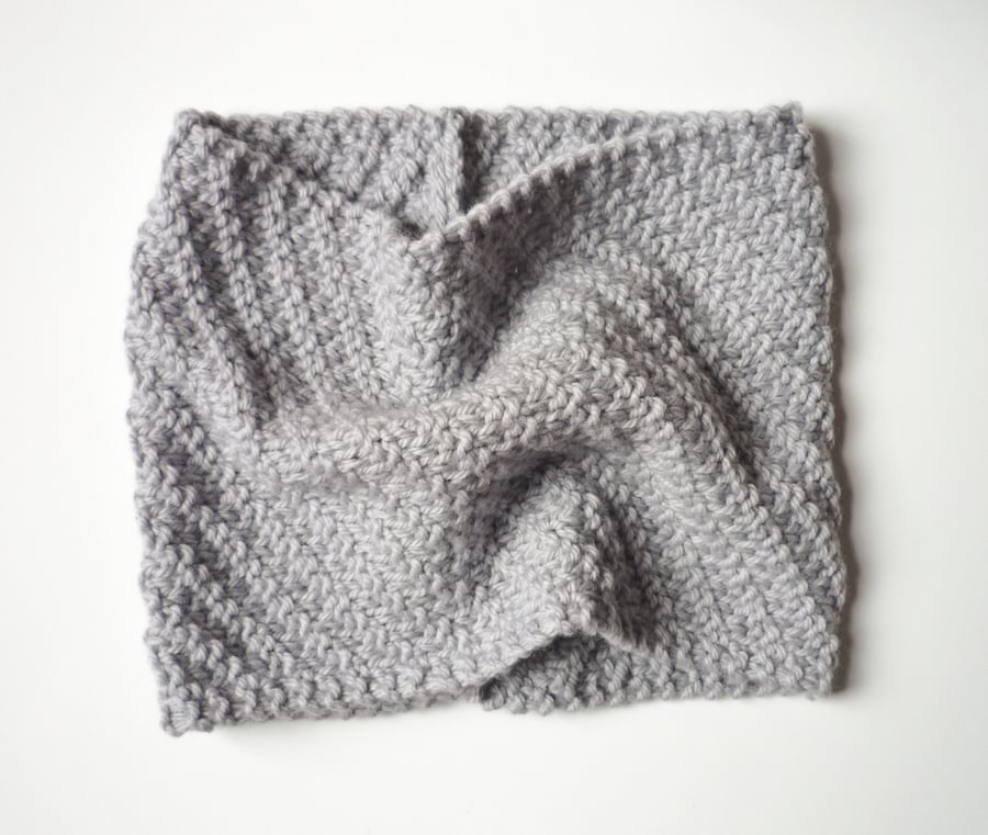 British wool neck warmer - Handmade in UK - Men's knitwear