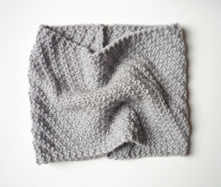 British wool neck warmer - Handmade in UK - Men's knitwear