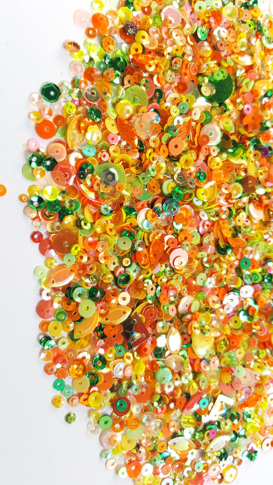 5g Craft Sequin Confetti - Mixed Sizes - Mixed Shapes - Spring Mix
