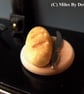 1:12 Scale Bread and Knife on Chopping Board for Dolls House - Food - Image 4