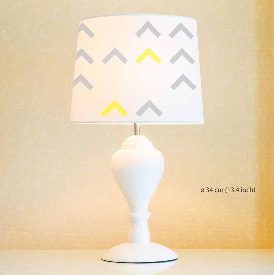 Chevron Lampshade, Diameter 34cm (13.4in). Hand painted