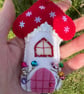 Felt Christmas Cottage  - Image 3
