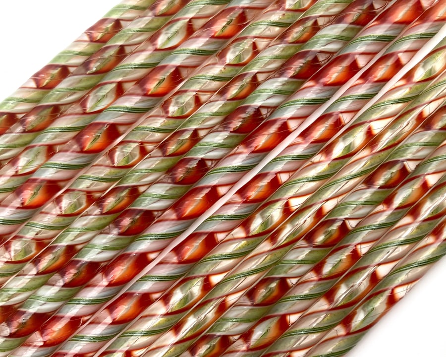 Twisted cane 12cm Red White Green lacy Bullseye 90 coe glass Vitrigraph twisties