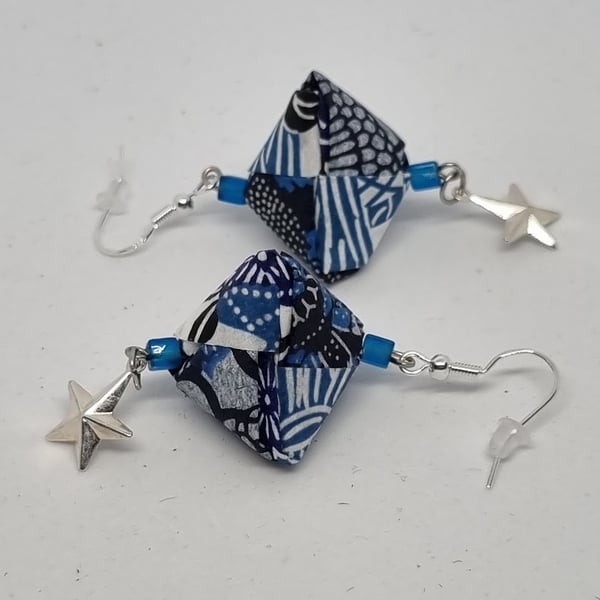 Blue Pyramid-shaped Japanese paper earrings with star charms