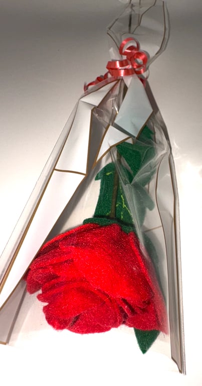 Long-stemmed felt rose