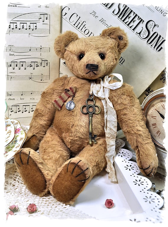 Milton Vintage Artist Bear Pattern