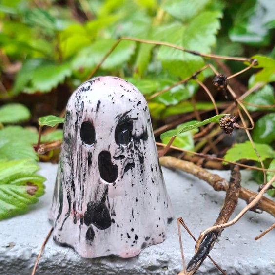 Ghost Ghostie Ornament Decoration COREY Valloween unique different spooky cute