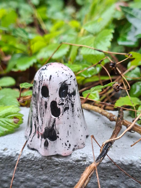 Ghost Ghostie Ornament Decoration COREY Valloween unique different spooky cute