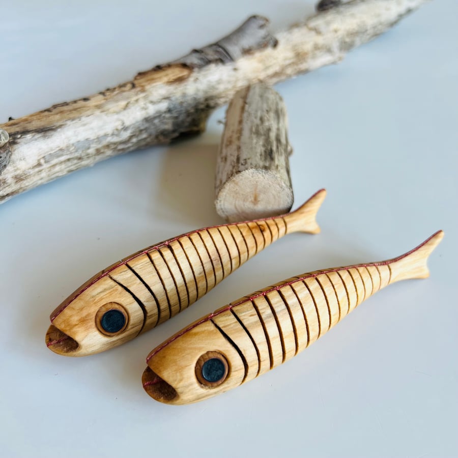 Pair of "Drifters", HMH 2022 CB FXII & FXIII, 12cm (price includes both fish)