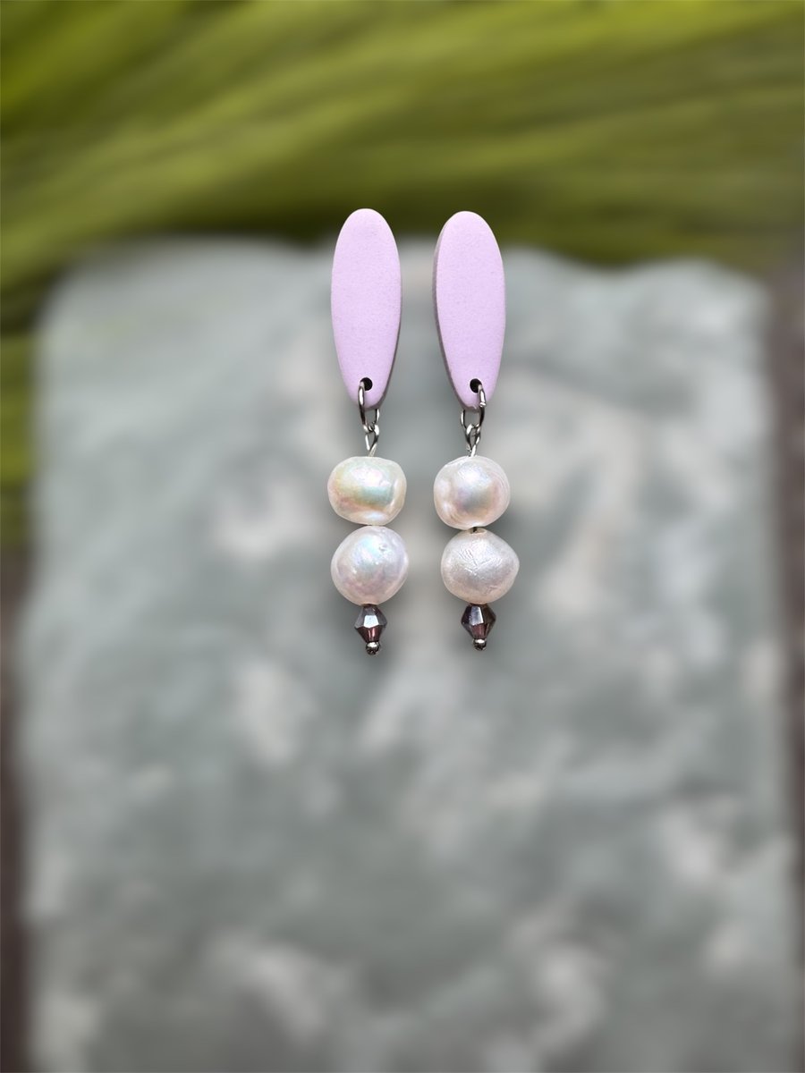 Soft Dusty Pink Polymer clay and baroque-style pearl Drop Earrings