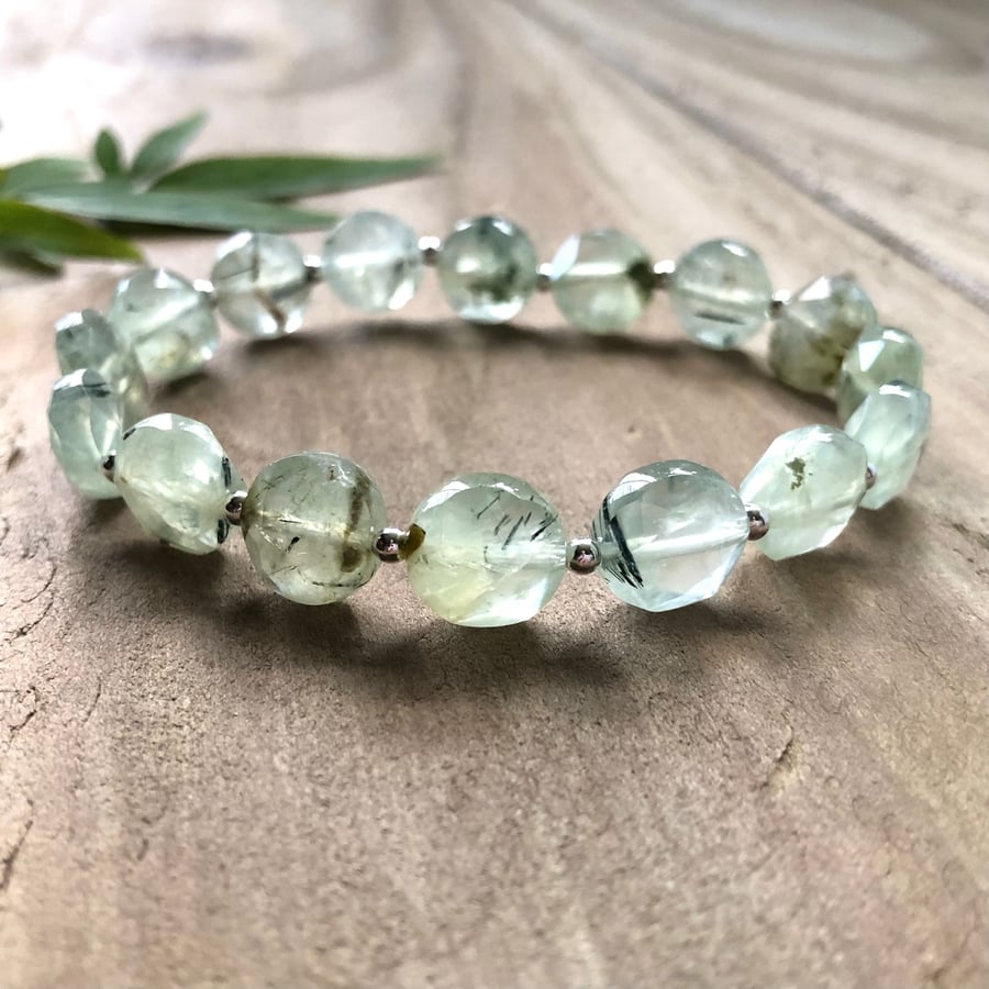 Light Green Prehnite & Sterling Silver Beaded Stretch Bracelet. Sparkly Gemstone