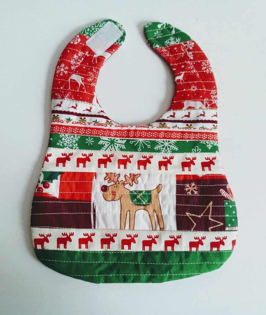 Christmas bib, Patchwork, quilted, OOAK, reversible bib, newborn baby, reindeer 