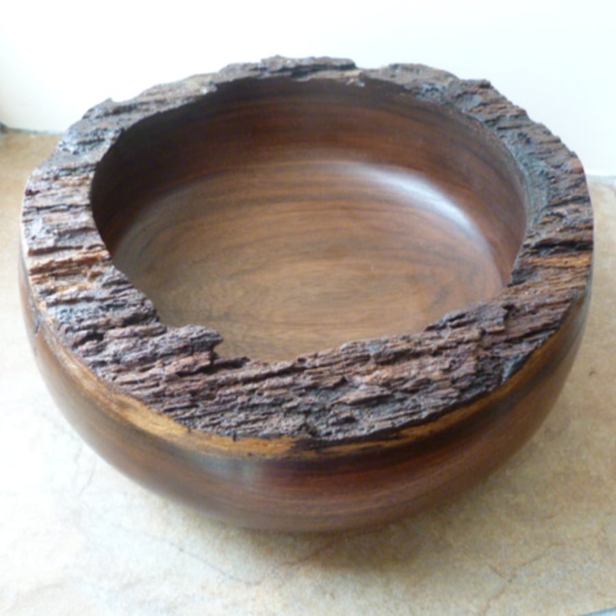 SOLID  WALNUT  BOWL