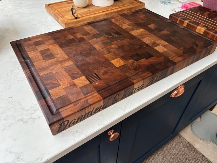butchers block solid walnut end grain Monster board 750mmx480mmx55mm