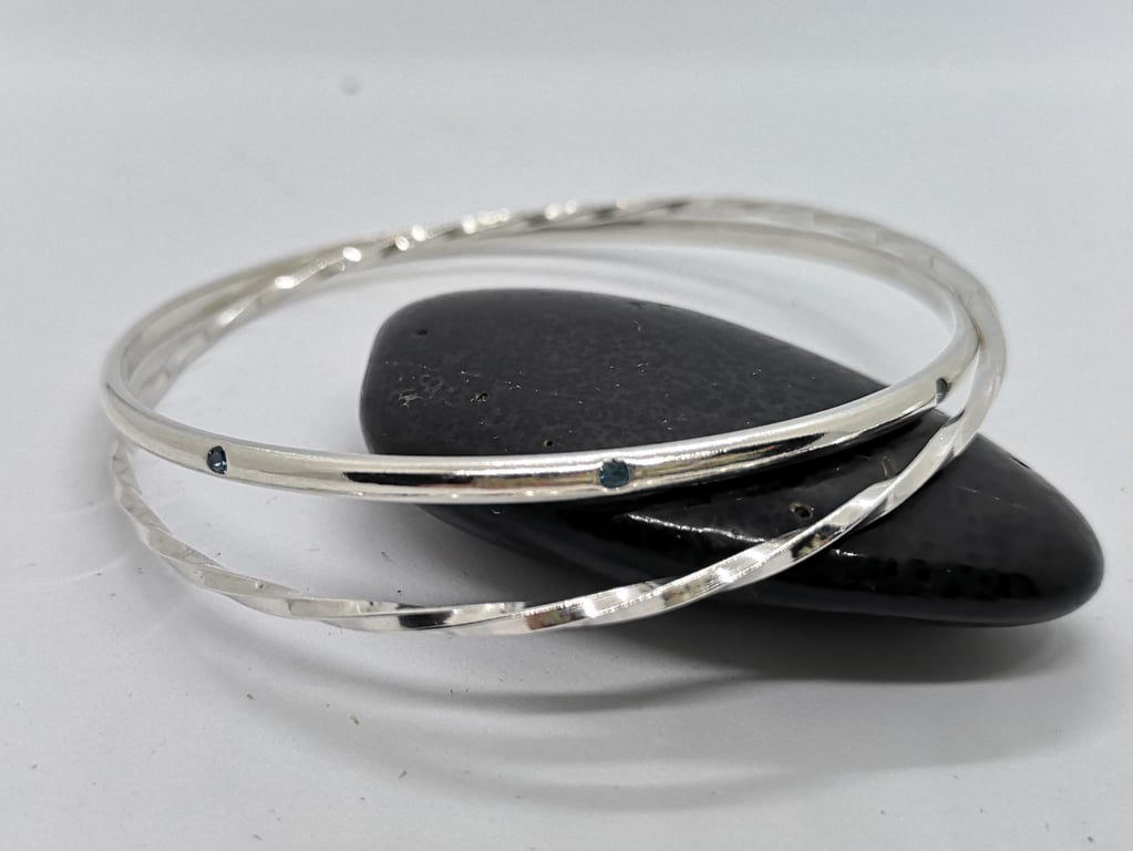 Silver Twisted Bangles with Turquoise Swarovski Zirconias