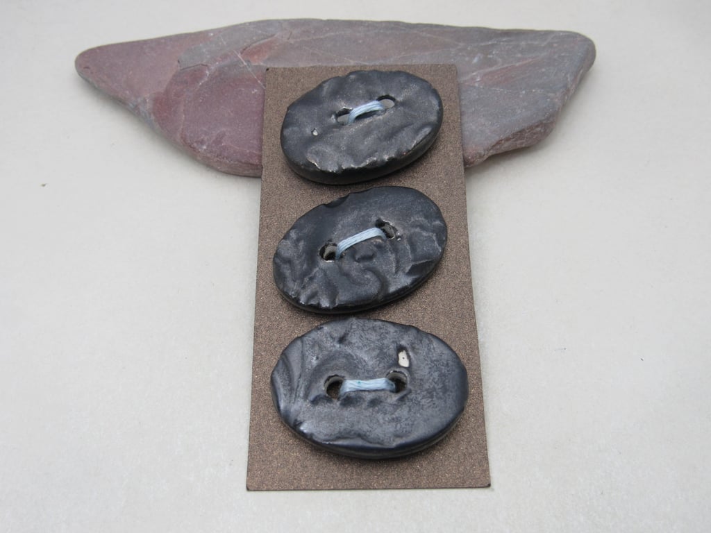 3 Medium Oval Dark Metallic Brocade Pattern Ceramic Buttons