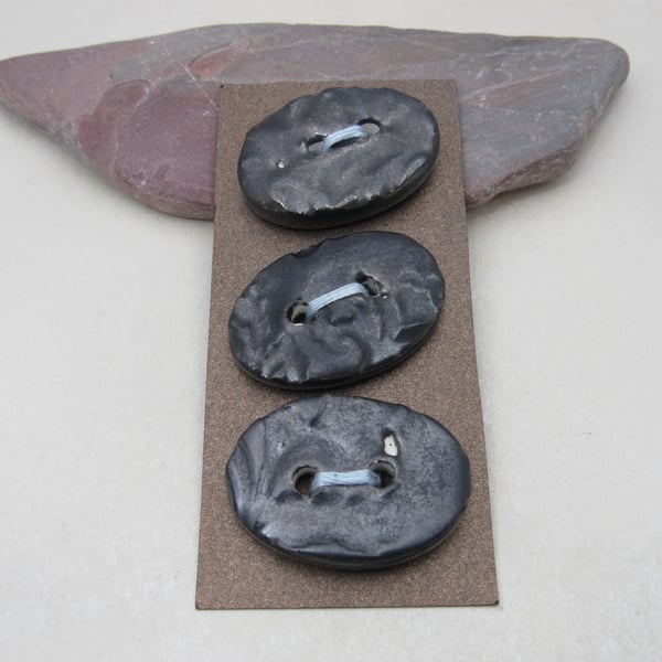 3 Medium Oval Dark Metallic Brocade Pattern Ceramic Buttons