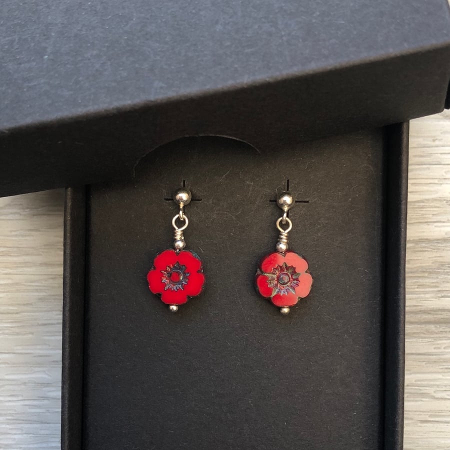 Red flower glass drop post earrings. Sterling silver 