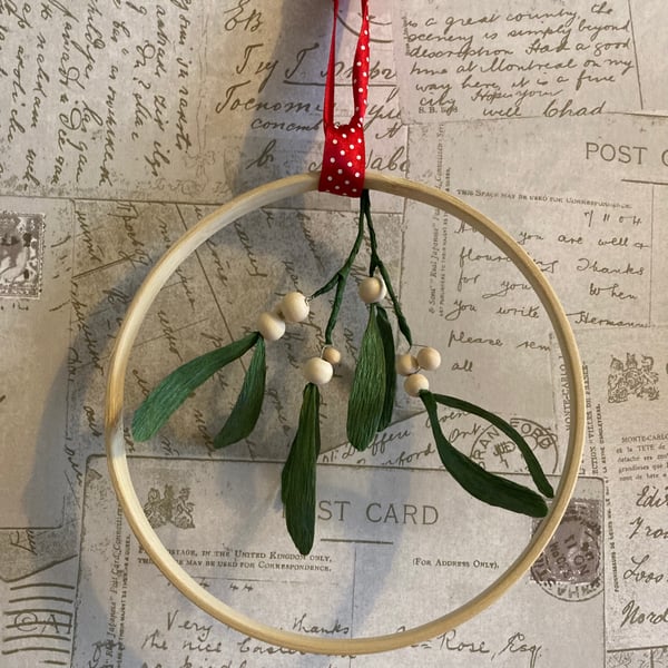 Paper mistletoe hanging decoration