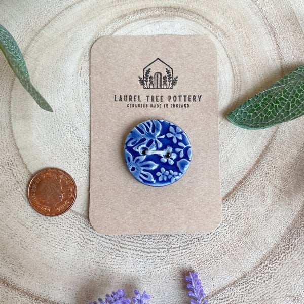 Decorative 28mm Blue Ceramic Button