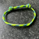 Adjustable friendship bracelet 
