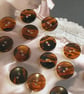 15mm 24L Tortoise Shell (polyester) x 6 Buttons
