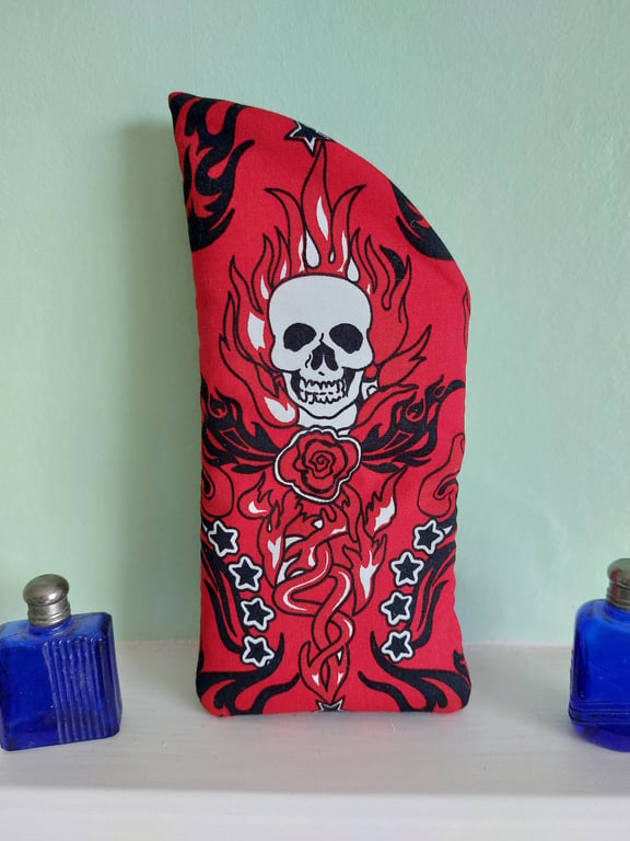 Goth Skulls Daggers Red Black Glasses Case 