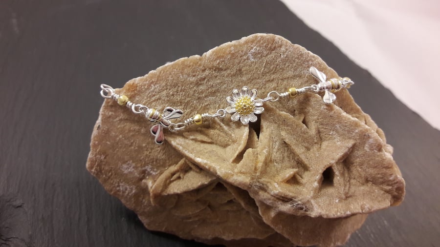Sterling Silver Daisy and Bee Bracelet