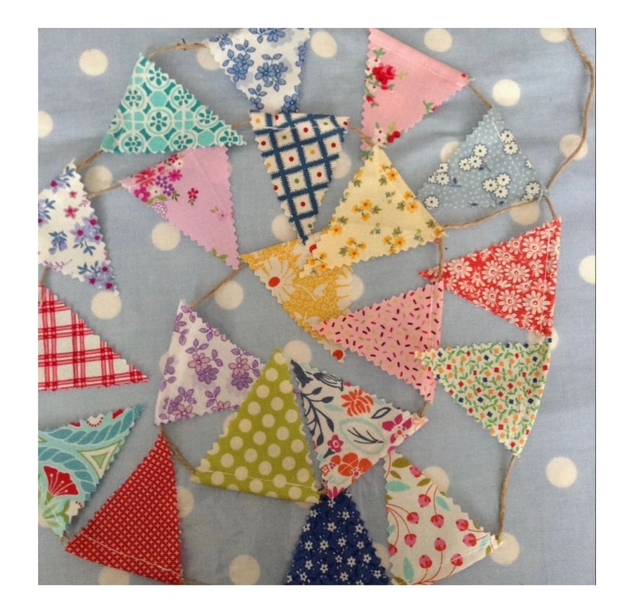 Tiny  mini bunting 