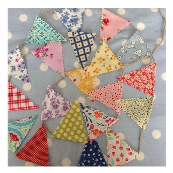 Tiny  mini bunting 