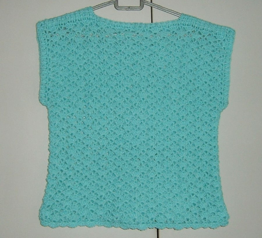 Lady's 36" lacy summer top ref 47050