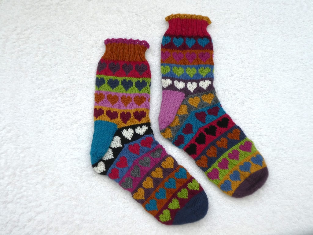 Heart Sock Knitting Pattern PDF. Socks 4ply Knitting.  PDF Pattern.