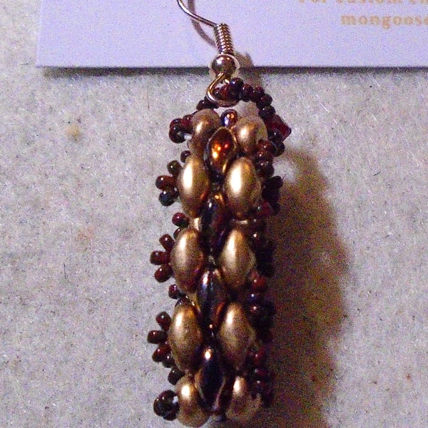 Brickwork-pattern bead earrings (customisable)