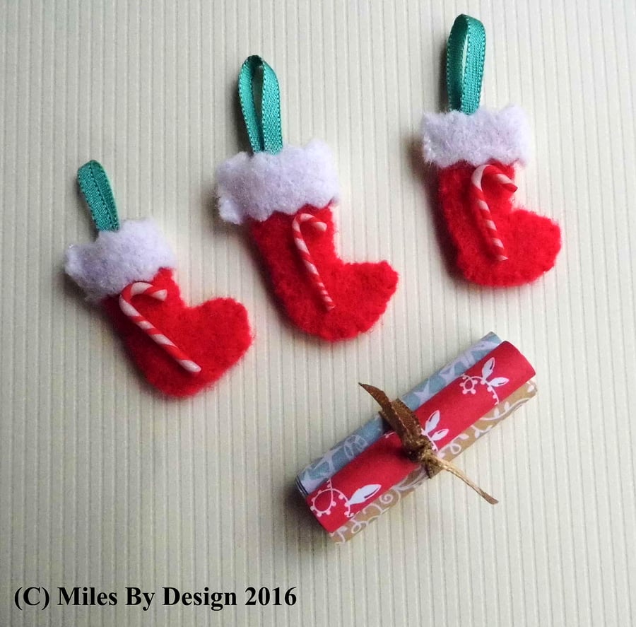 1:12 Scale Christmas Stockings with Candy Canes & Wrapping Paper