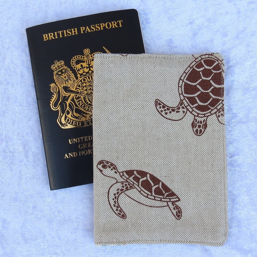 Passport sleeve.  Turtles design.  Passport cover.