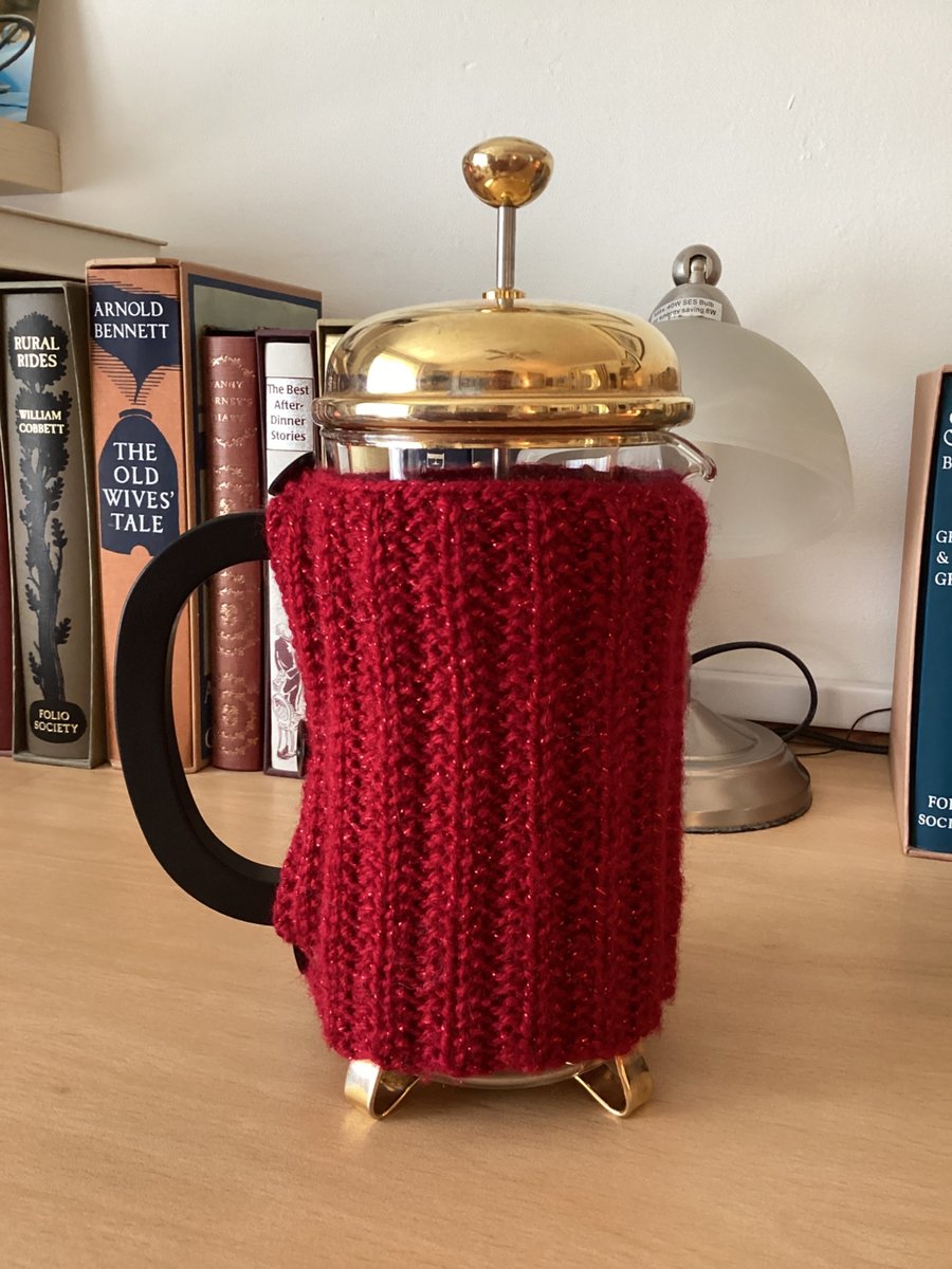 HAND KNITTED CAFETIERE COSY FOR A 1 LITRE POT IN RED SPARKLING YARN
