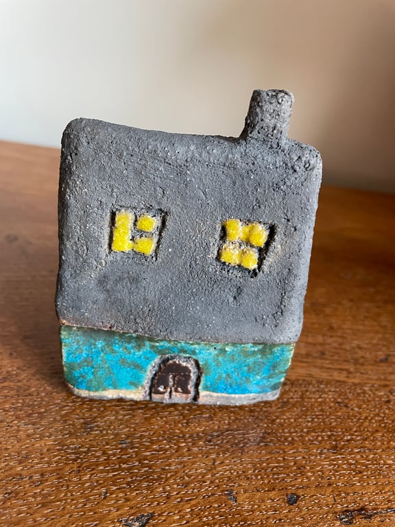 Perfectly Imperfect - Miniature rustic raku cottage