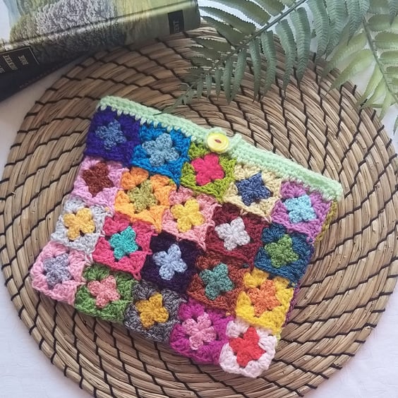 Crochet Book Kindle Sleeve Pouch Mint Green