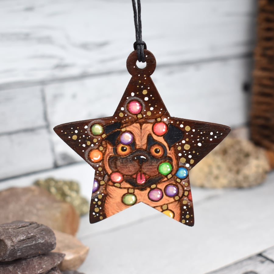 Pug with fairy lights hanging star. Pyrography personalised decoration.