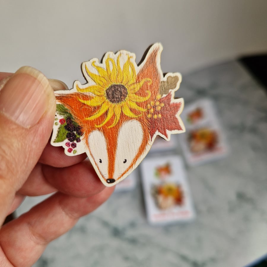 Sunflower Fox - Wooden pin badge