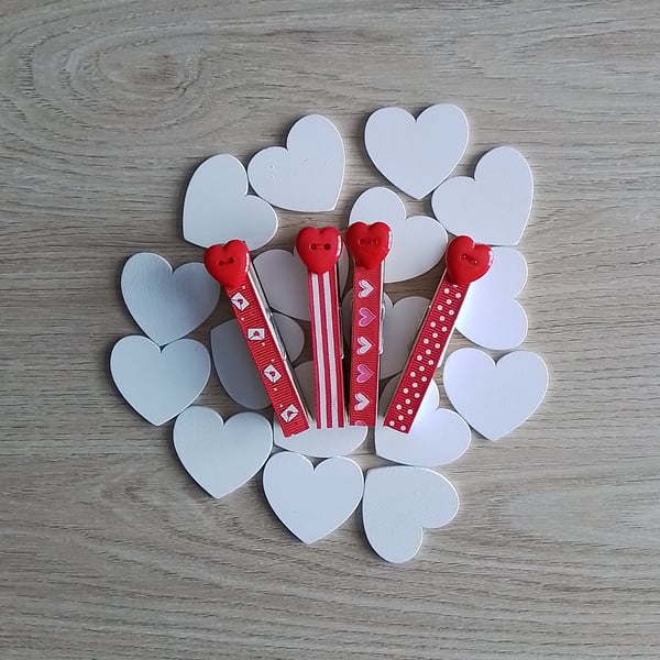 Set 4 Magnetic Pegs, Fridge Magnet,Heart Gift, Office Magnet, Red Hearts