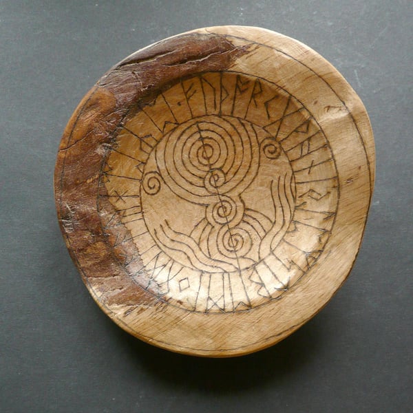 Alder Meditation Bowl: "Inviting Awen"