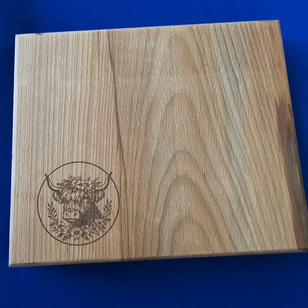 Highland cow chopping board- beechwood 